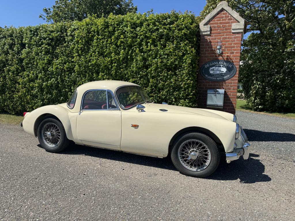 MGA Coupe 1957