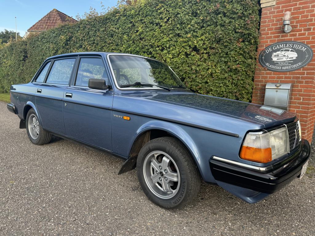 Volvo 240 2,1 1983